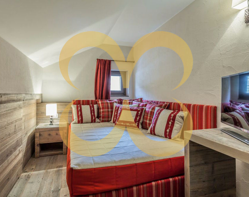 XL_MG_0091-V1-1030x670