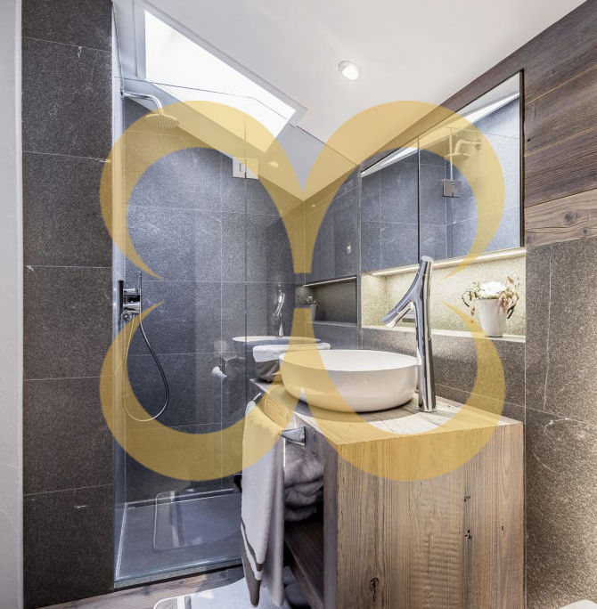 XL_MG_0098-V1-670x1030